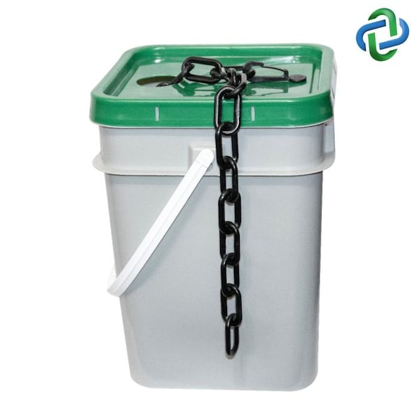Black Plastic Chain - Pail 1"(#4, 25 mm