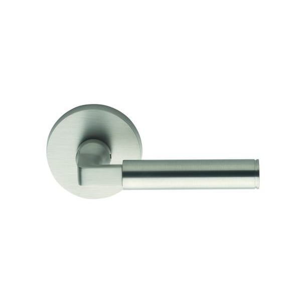 Lever Pass 2-3/4" BS Full Lip 1-3/4" Doors Satin Chrome 914