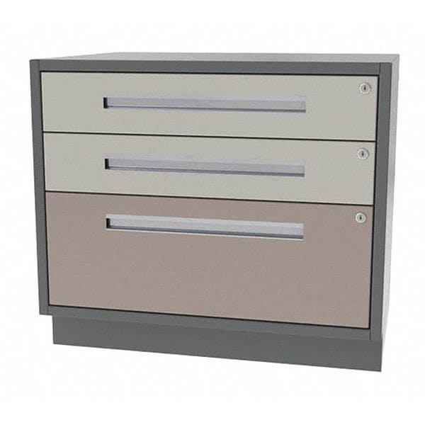 Cabinet, 3 Drawer, 32"Wx18"Dx28"H
